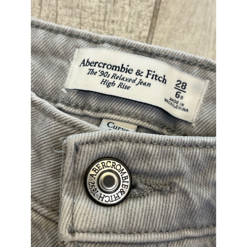 Abercrombie & Fitch 90s Relaxed Jean High‎ Rise Curve Love Grey 28 6R